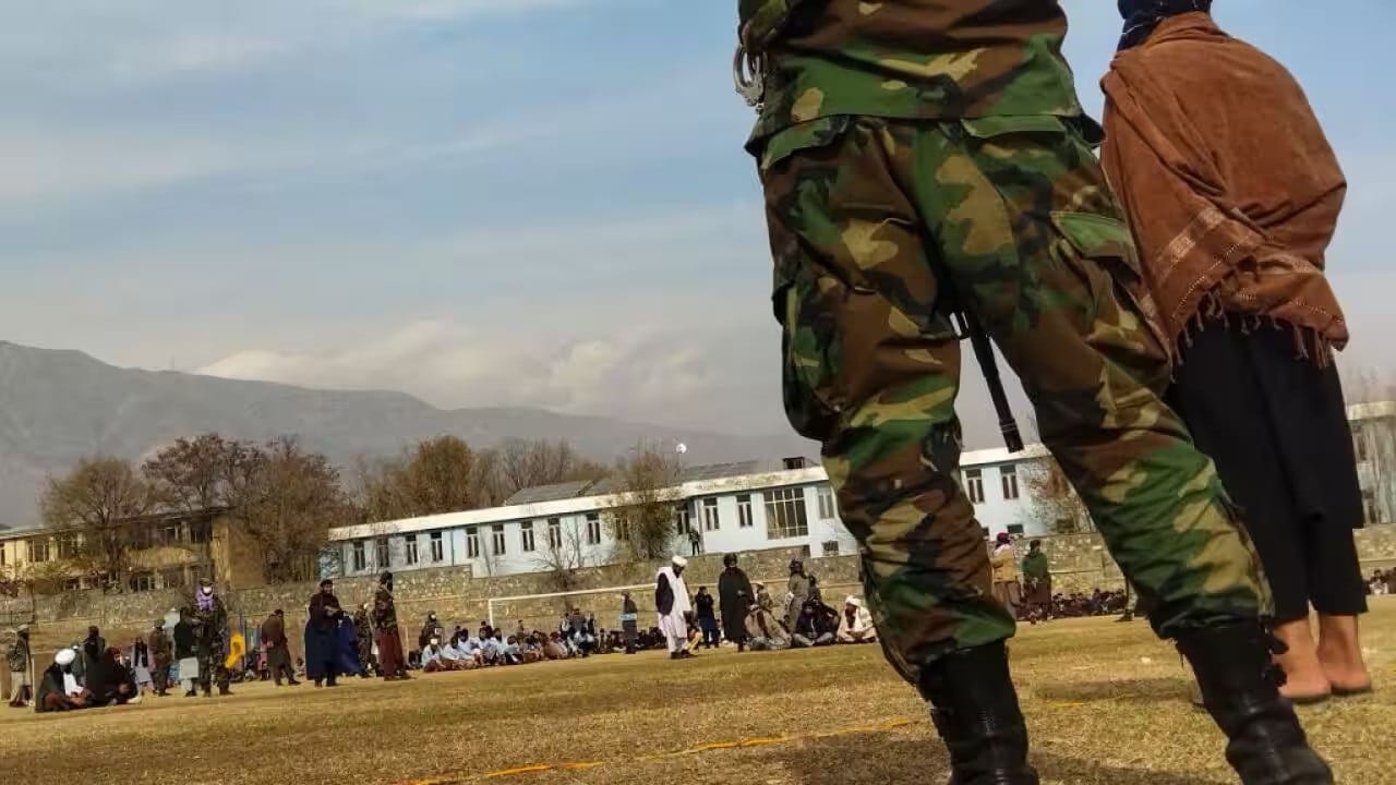 Read more about the article Taliban Flog a Man and a Woman in Kunduz