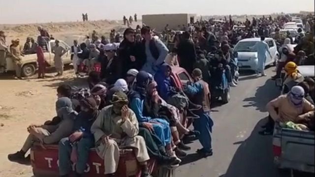 Read more about the article هشدار سازمان بین‌المللی مهاجرت درباره‌ی وضعیت بحرانی پناه‌جویان افغانستانی اخراج شده از ایران