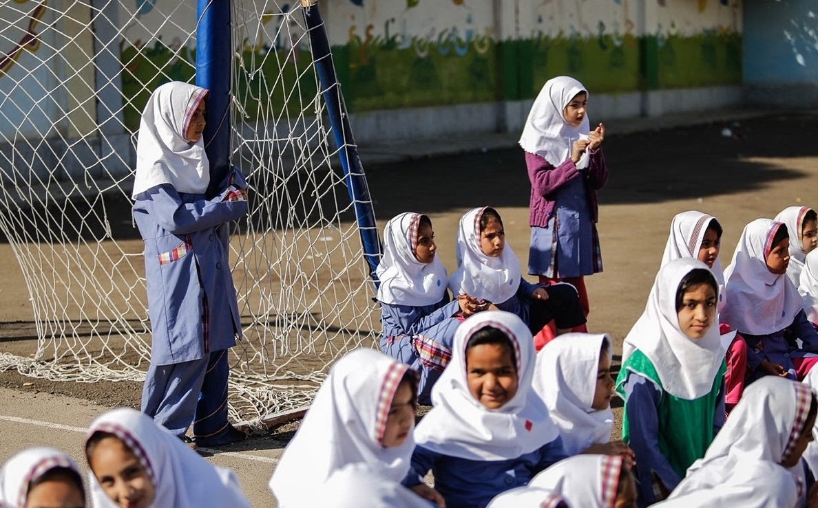 Read more about the article ممنوعیت آموزش در عدل عمری و علوی؛ دخترانی که ناگزیر از ترک صنف درس‌اند