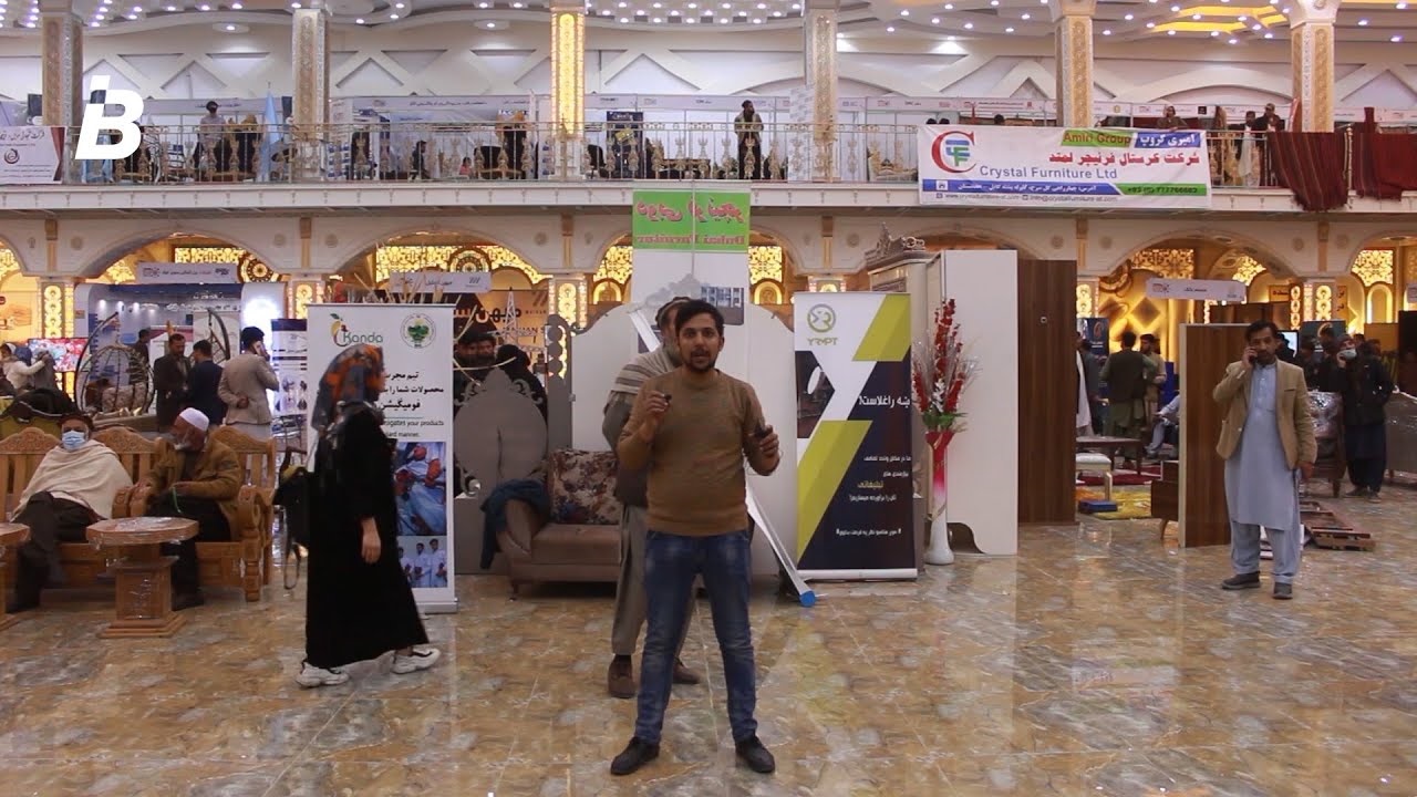 Read more about the article زنان متشبث: گروه طالبان در همه‌جا زن‌ستیزی را تقویت می‌کنند